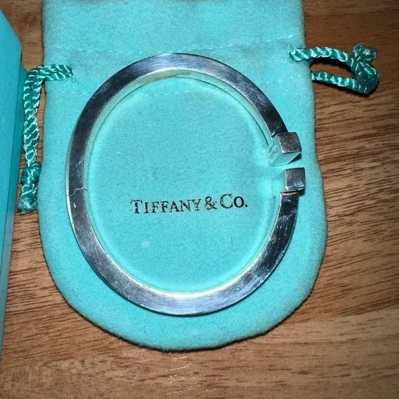 Tiffany T Square Bracelet in Sterling Silver - Picture 3 of 14